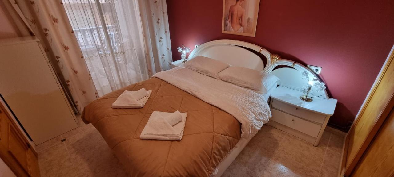 Apartament Dos Playas Torrevieja Exteriör bild