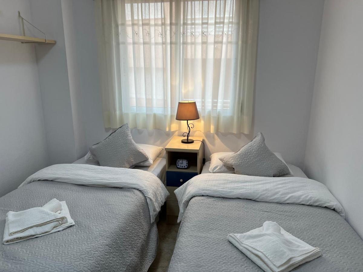 Apartament Dos Playas Torrevieja Exteriör bild