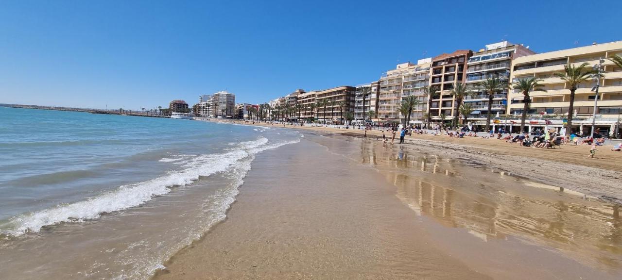 Apartament Dos Playas Torrevieja Exteriör bild